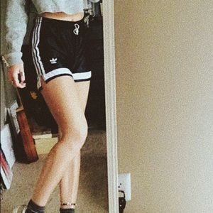 adidas black vintage shorts